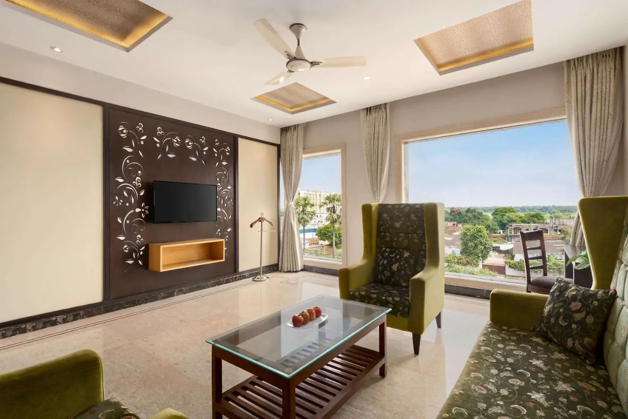Ramada By Wyndham Varanasi Katesar