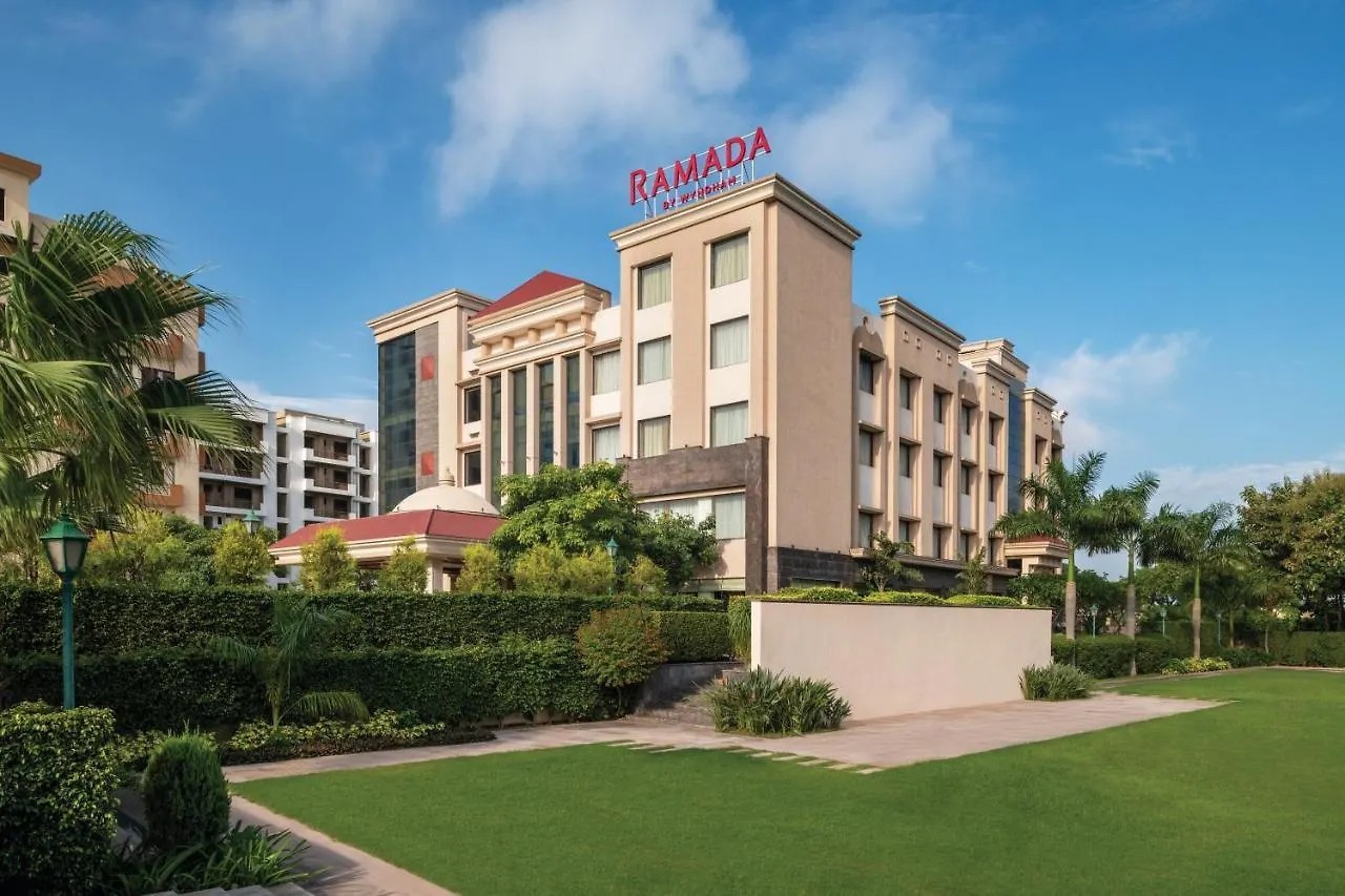 Ramada By Wyndham Varanasi Katesar 4*, Chandauli India