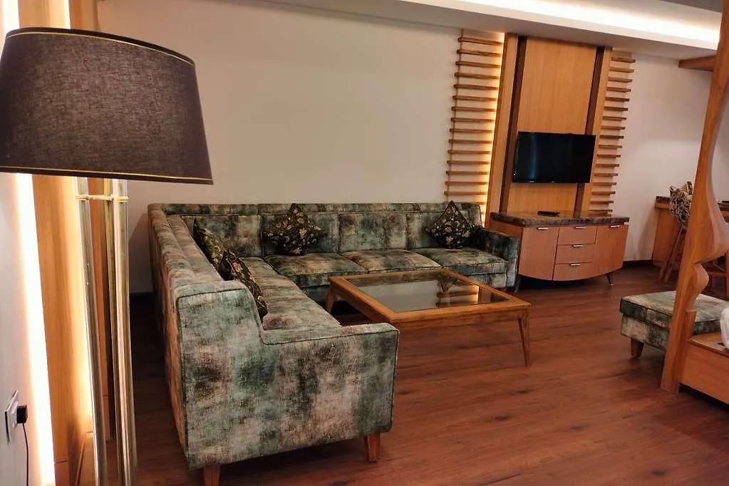 Ramada By Wyndham Varanasi Katesar India