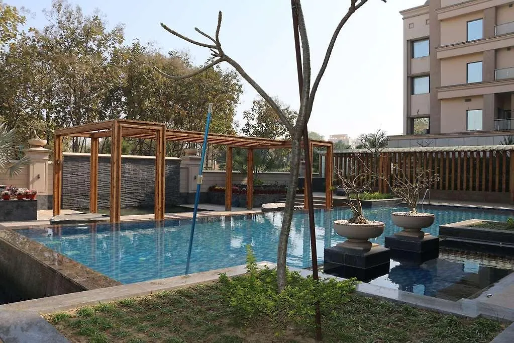 Ramada By Wyndham Varanasi Katesar 4*, Chandauli