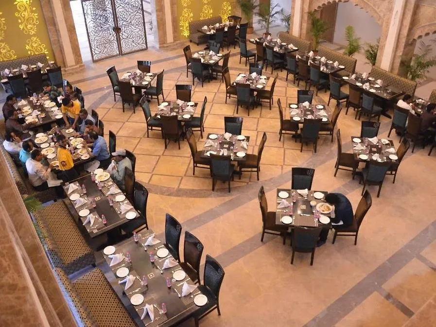 Hotel Ramada By Wyndham Varanasi Katesar