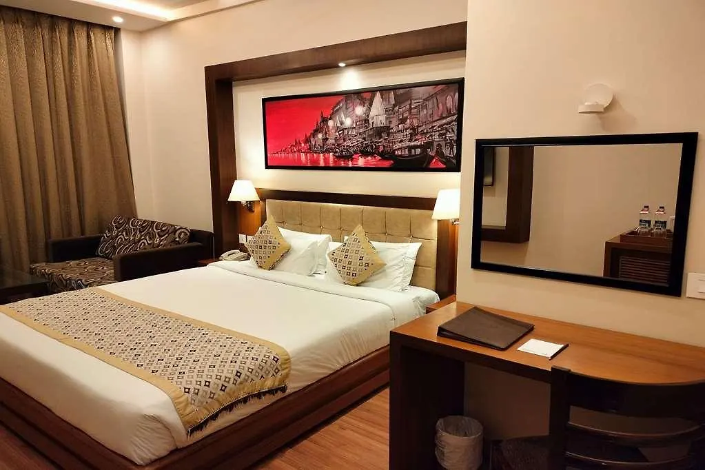 Ramada By Wyndham Varanasi Katesar 4*, Chandauli India
